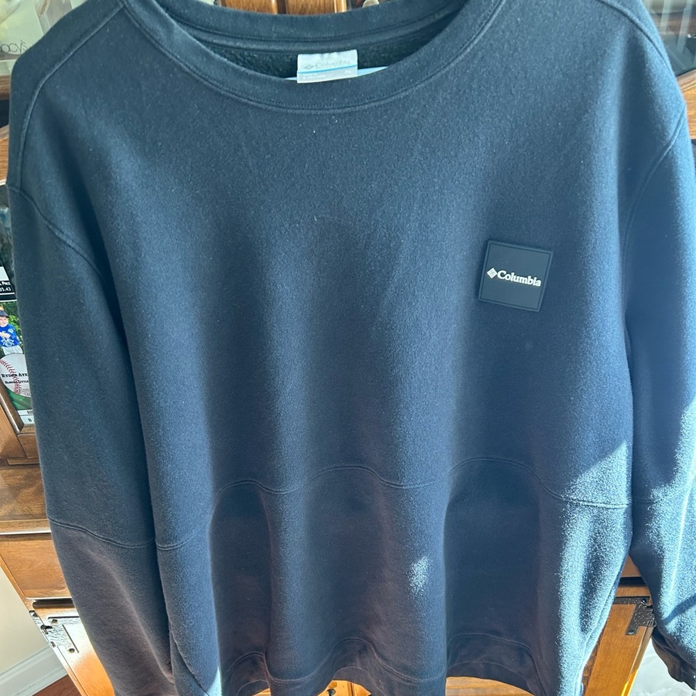 Columbia Men's Black Sweatshirt. Make An Offer!!